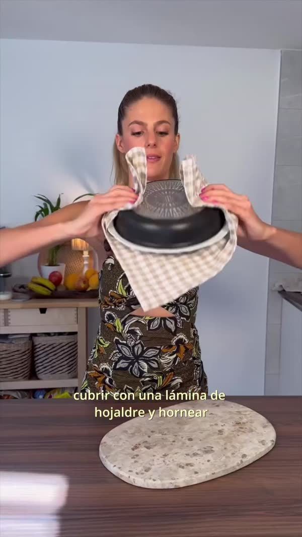 Tatin de tomate cereja com burrata