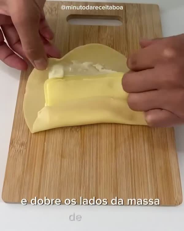 Enroladinho de salsicha